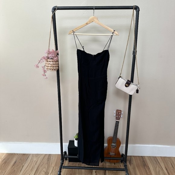 Reformation Kourtney Dress | Black 🎉SALE🎀 NEW - Picture 5 of 13